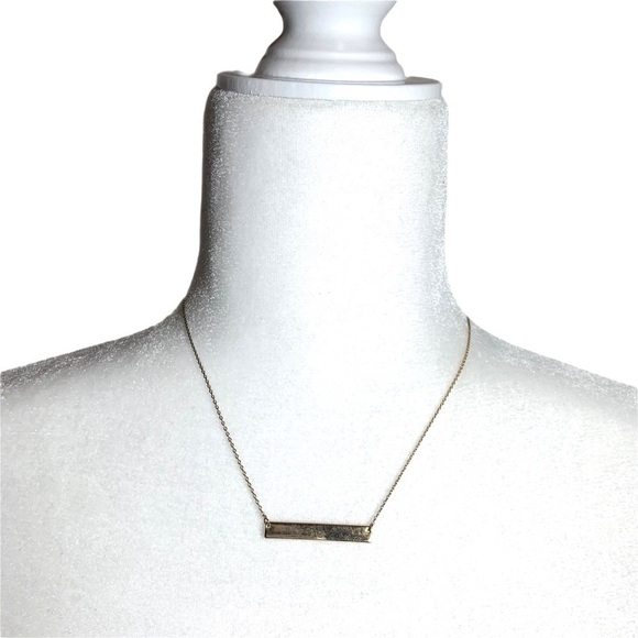 Boutique Gold Tone Timeless Layering Boho Bar Short Necklace - Picture 1 of 9